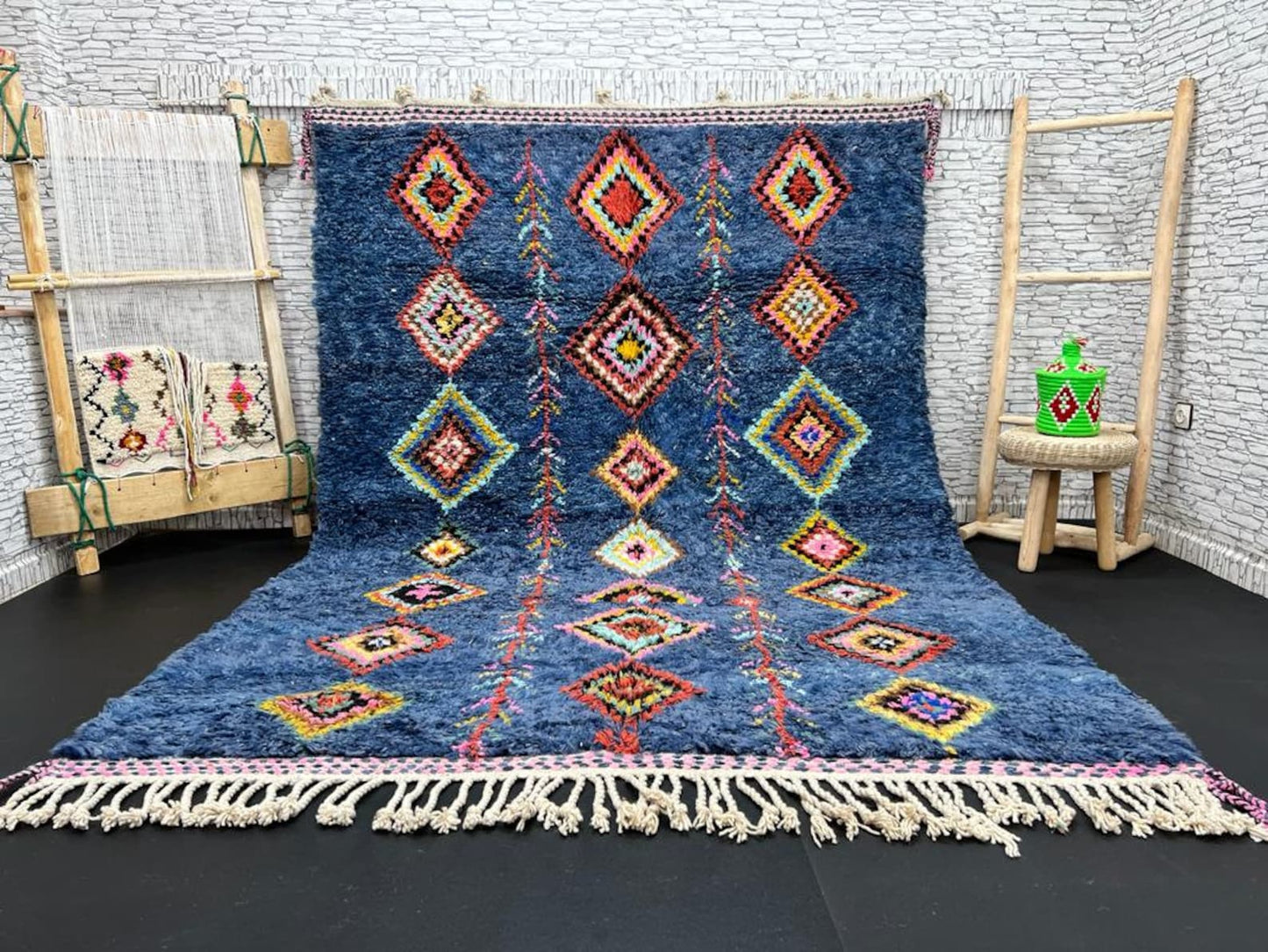 Hand-Knotted Wool Rug – Artisan-Made, Durable & Eco-Friendly