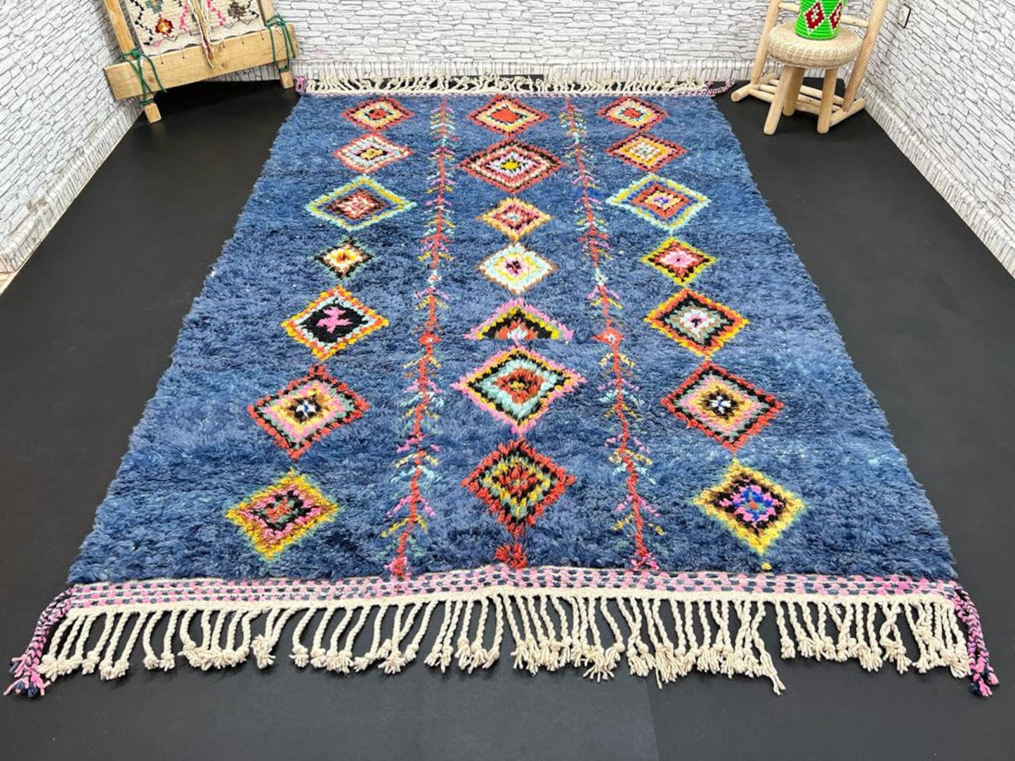 Hand-Knotted Wool Rug – Artisan-Made, Durable & Eco-Friendly