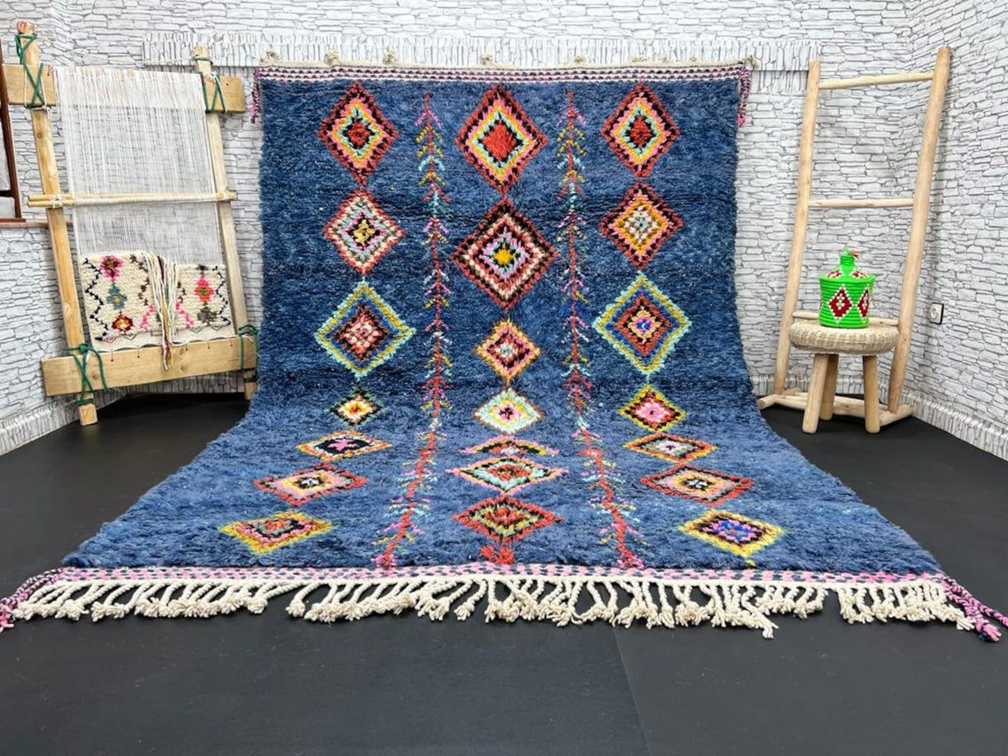 Hand-Knotted Wool Rug – Artisan-Made, Durable & Eco-Friendly