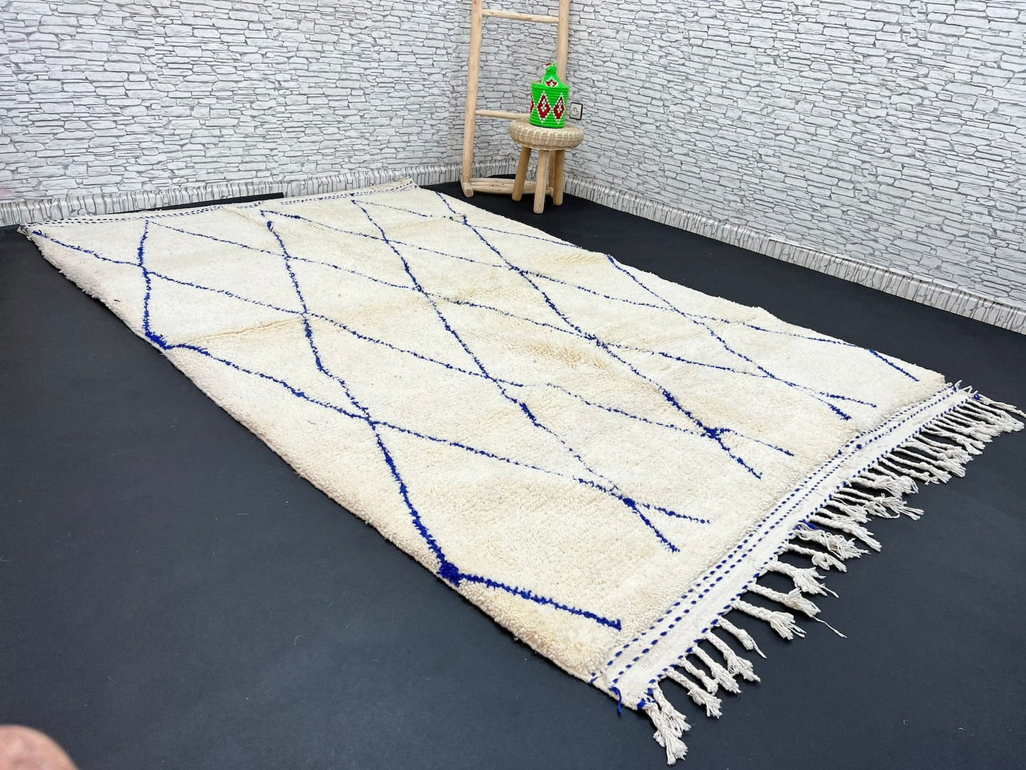 Handwoven Jute Rug – Sustainable, Rustic, and Modern