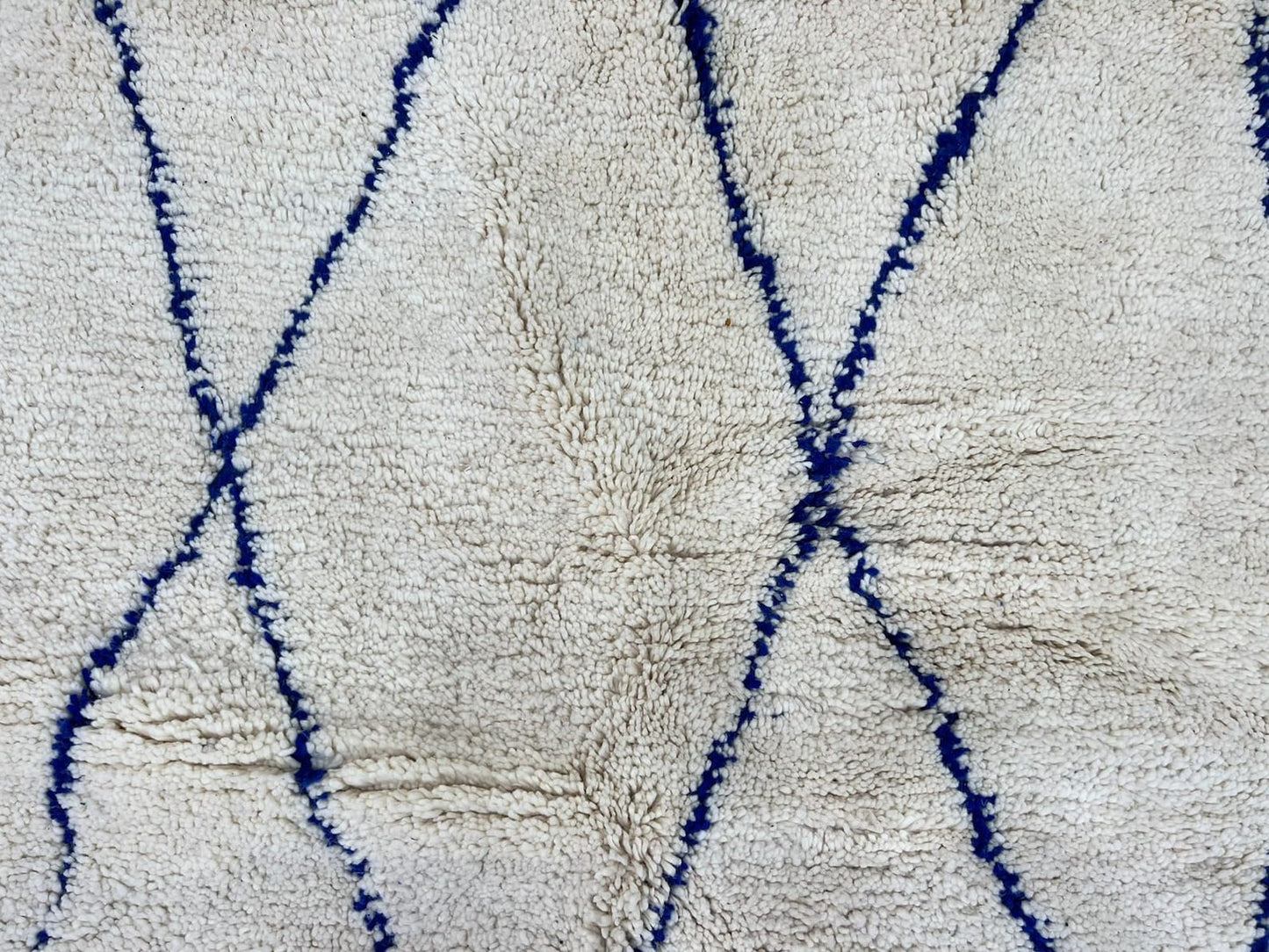 Handwoven Jute Rug – Sustainable, Rustic, and Modern