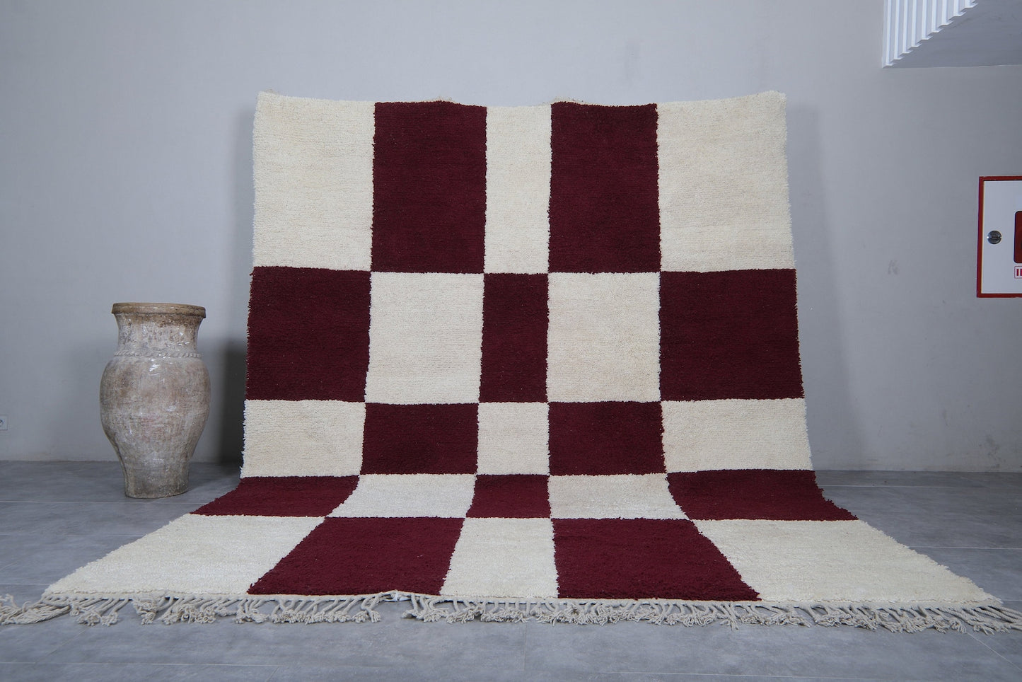 Hand-Knotted Wool Rug – Artisan-Made, Durable & Eco-Friendly