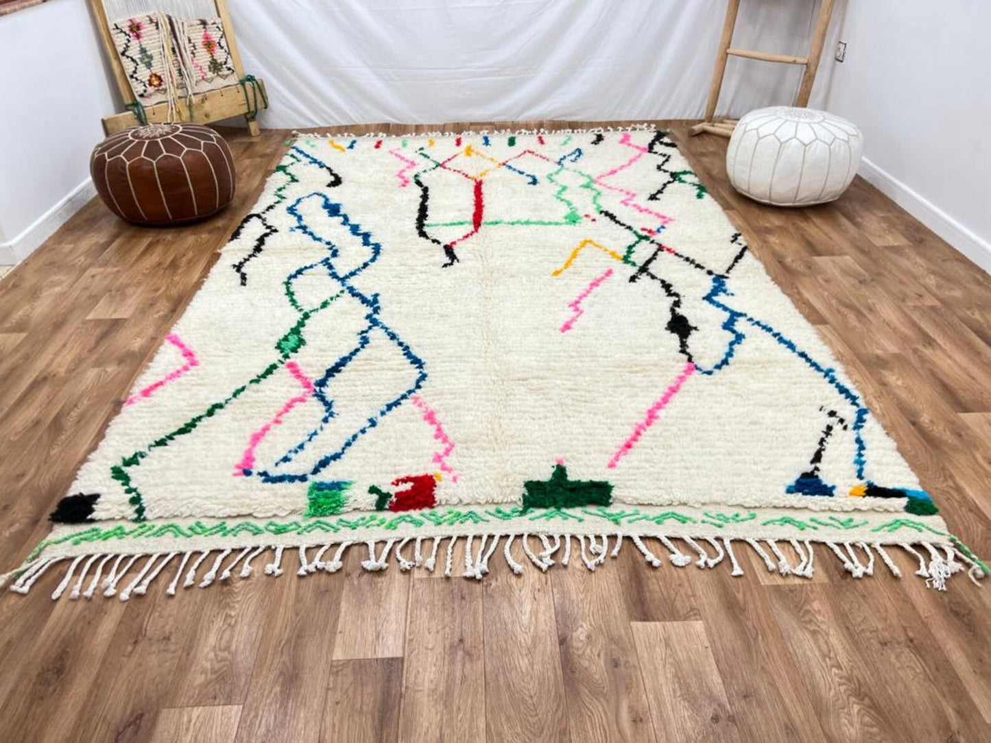 Hand-Knotted Wool Rug – Artisan-Made, Durable & Eco-Friendly