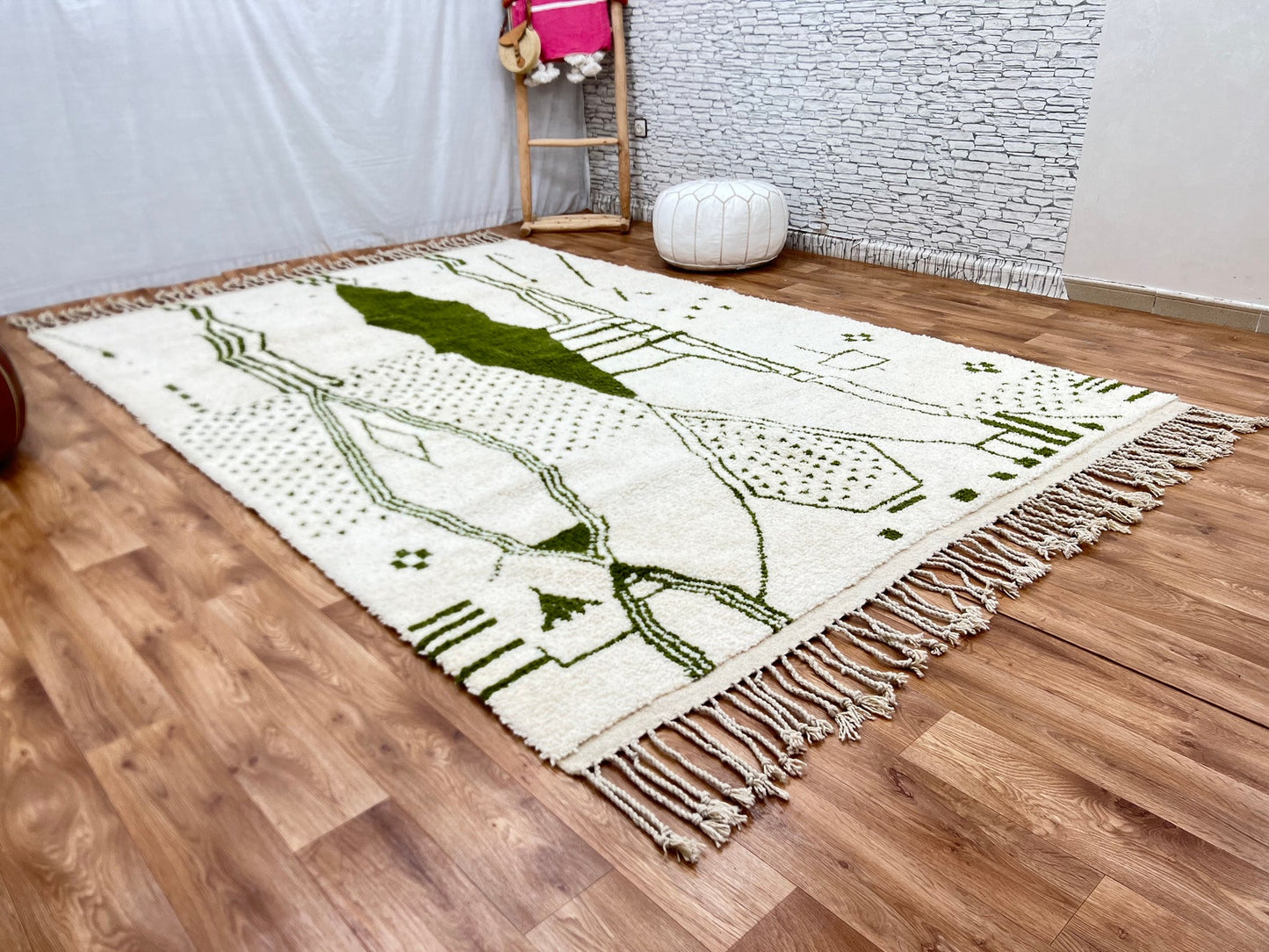 Handcrafted Natural Fiber Rug – Perfect for Living Room & Bedroom