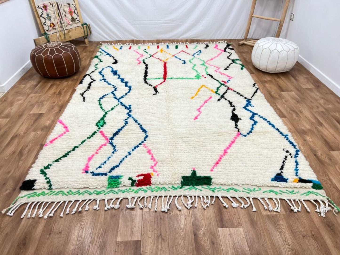 Hand-Knotted Wool Rug – Artisan-Made, Durable & Eco-Friendly