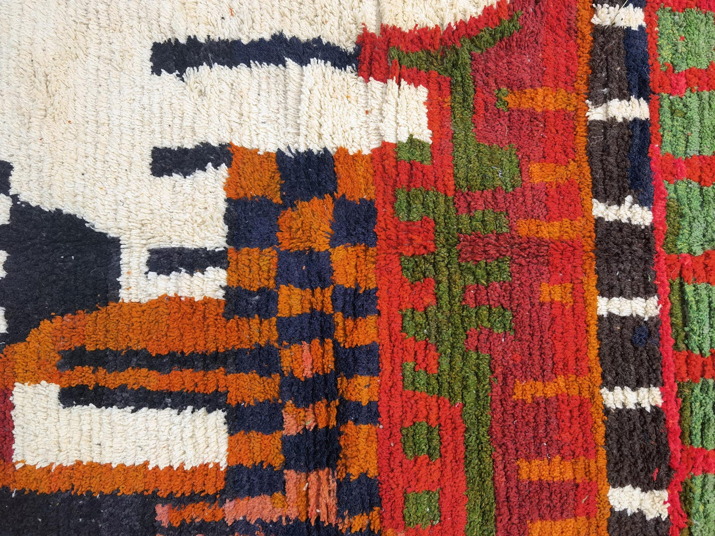 Boho Handwoven Rug – Eco-Friendly & Timeless Style