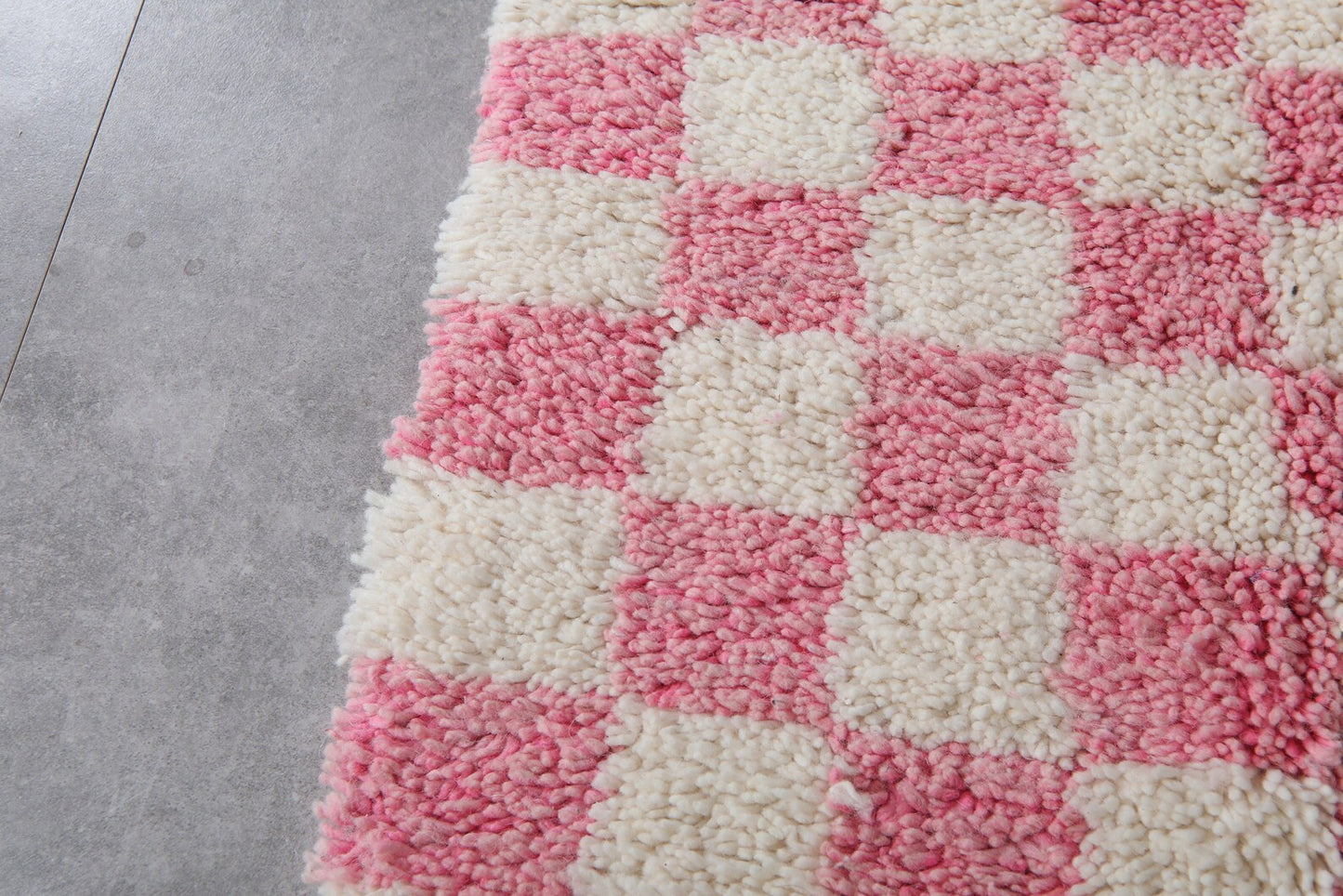 Handcrafted Natural Fiber Rug – Perfect for Living Room & Bedroom