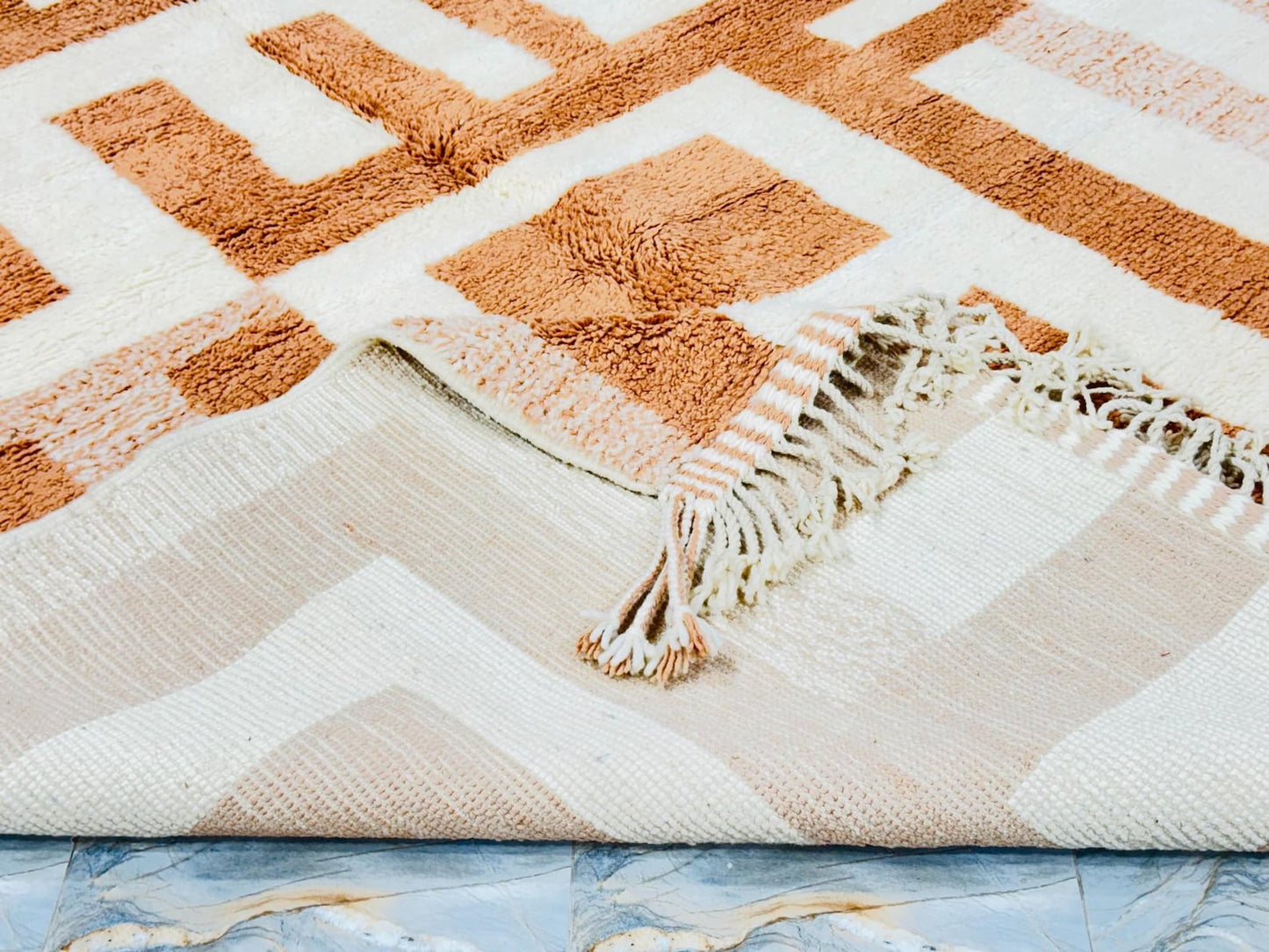 Traditional Hand-Knotted Wool Rug – Sustainable & Stylish