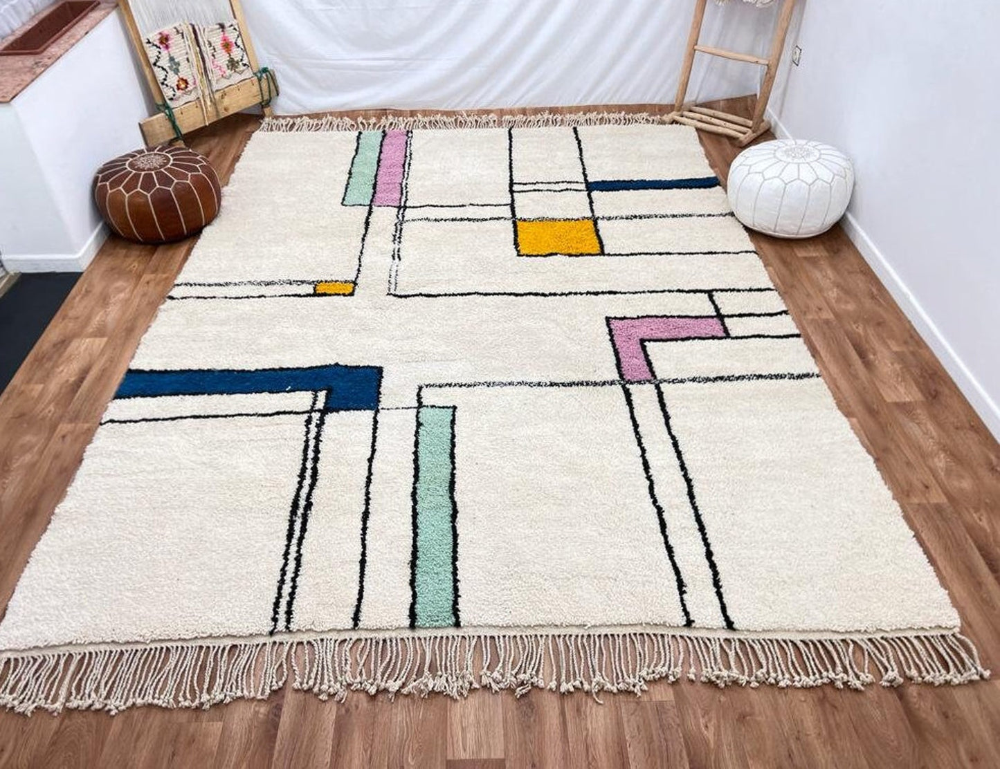 Rustic Handwoven Rug – Eco-Friendly & Timeless Charm