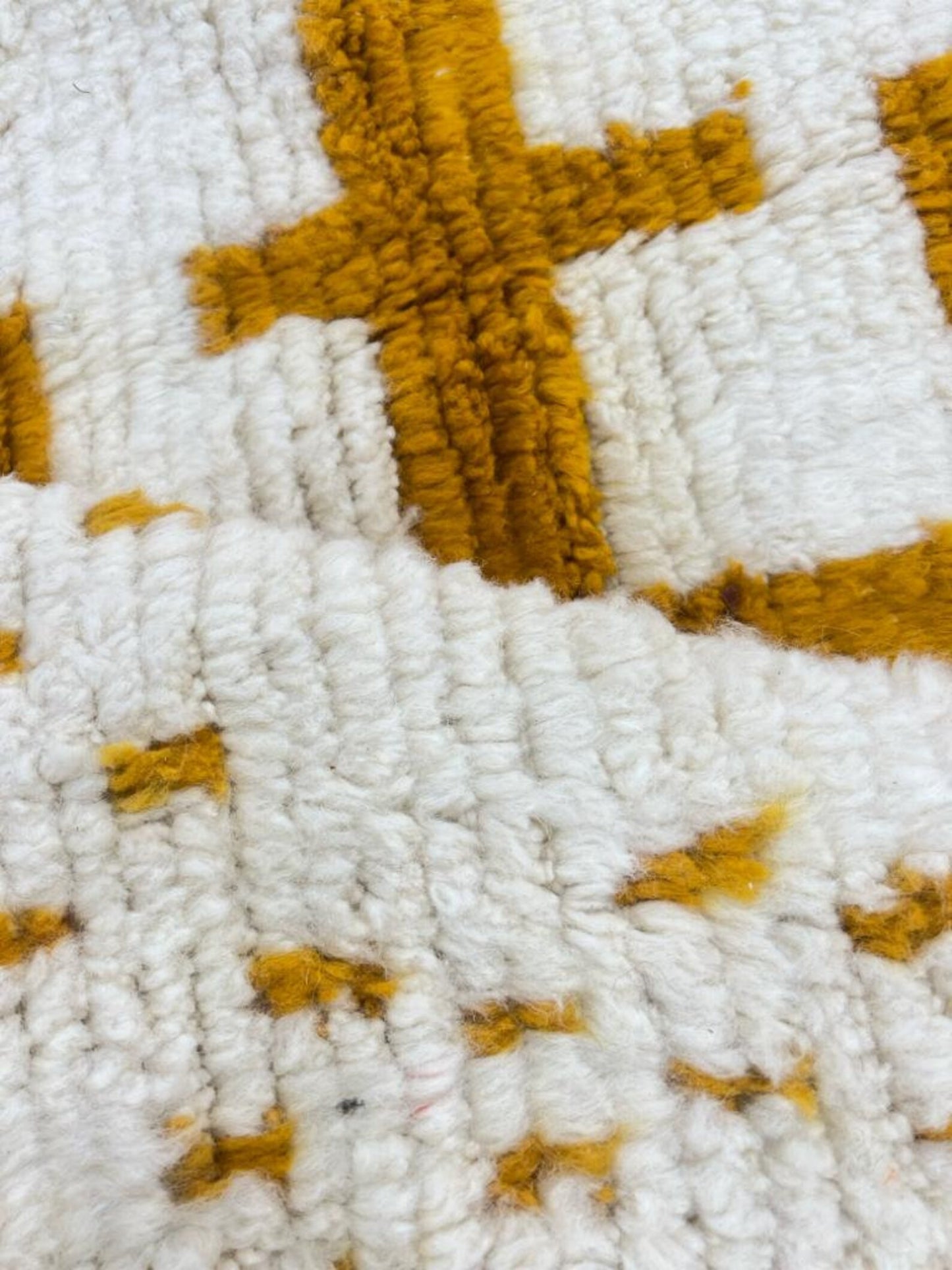 Handmade Abstract Pattern Rug – Modern Artisan Design