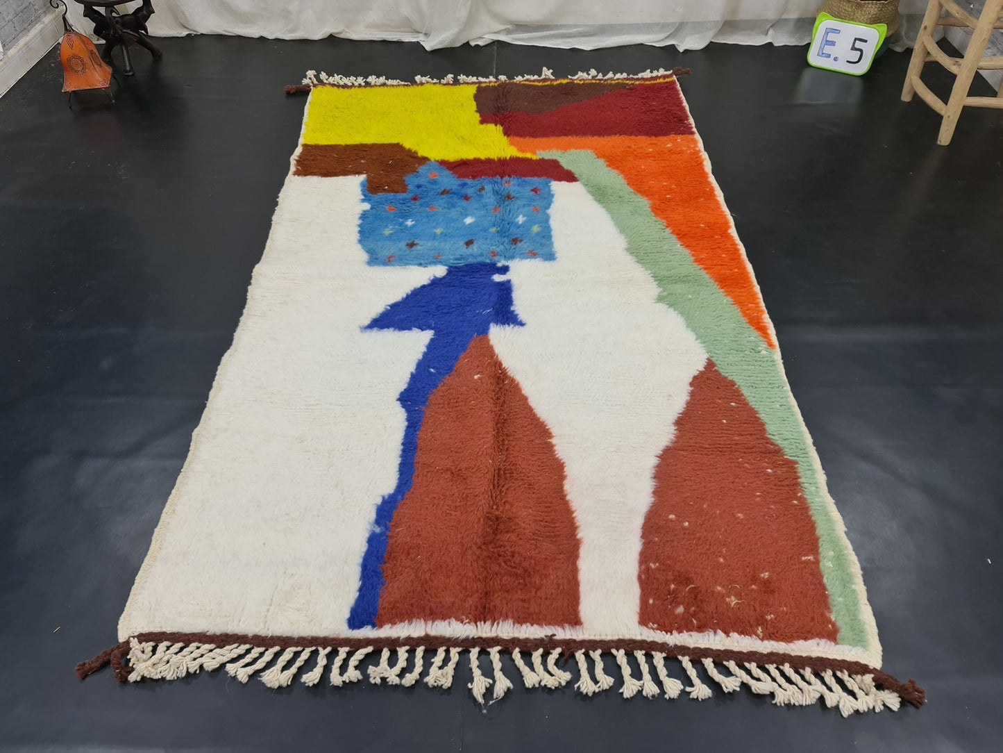 Rustic Handwoven Rug – Eco-Friendly & Timeless Charm