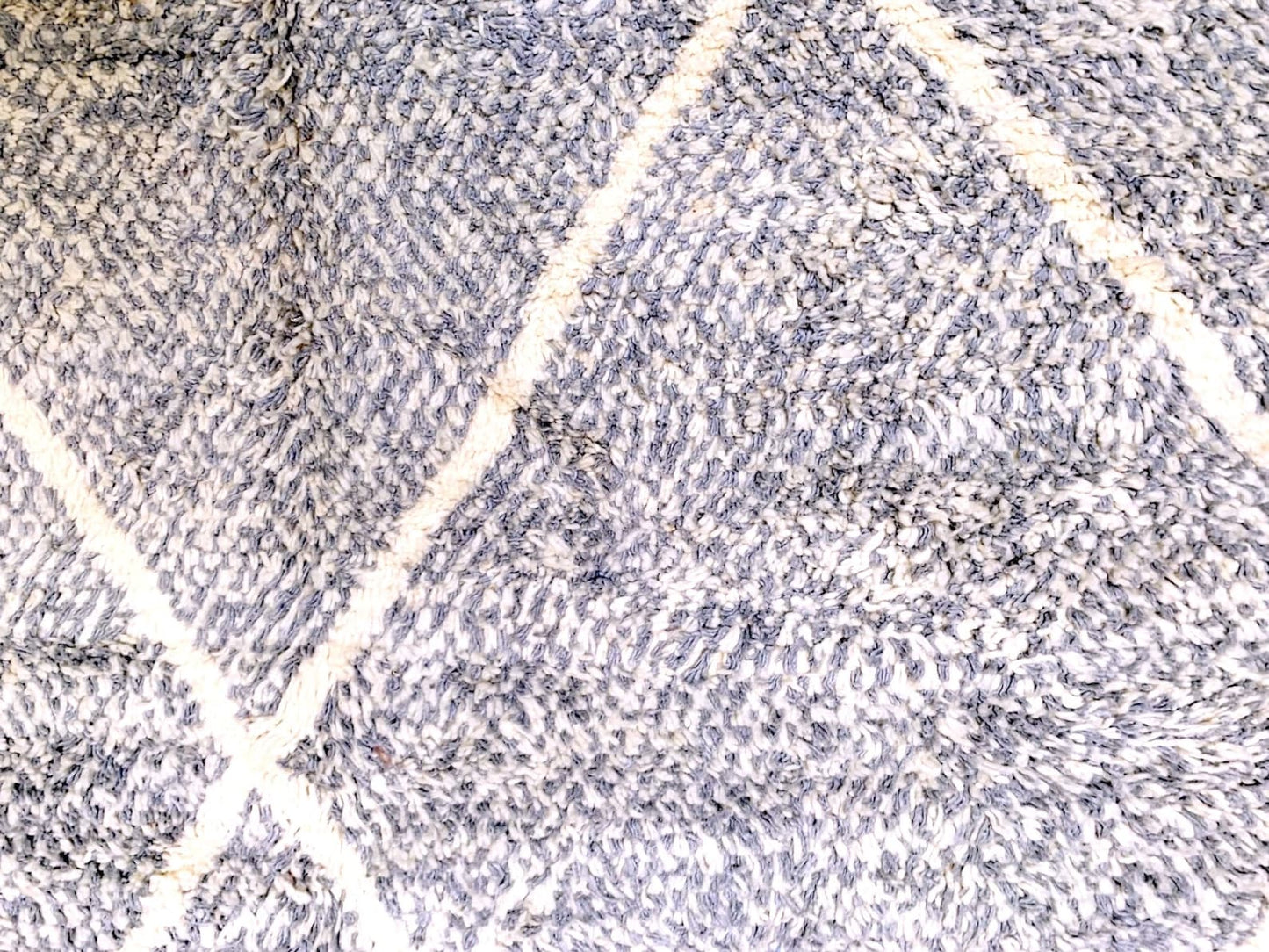 Handmade Wool Area Rug – Artisan Woven Natural Decor