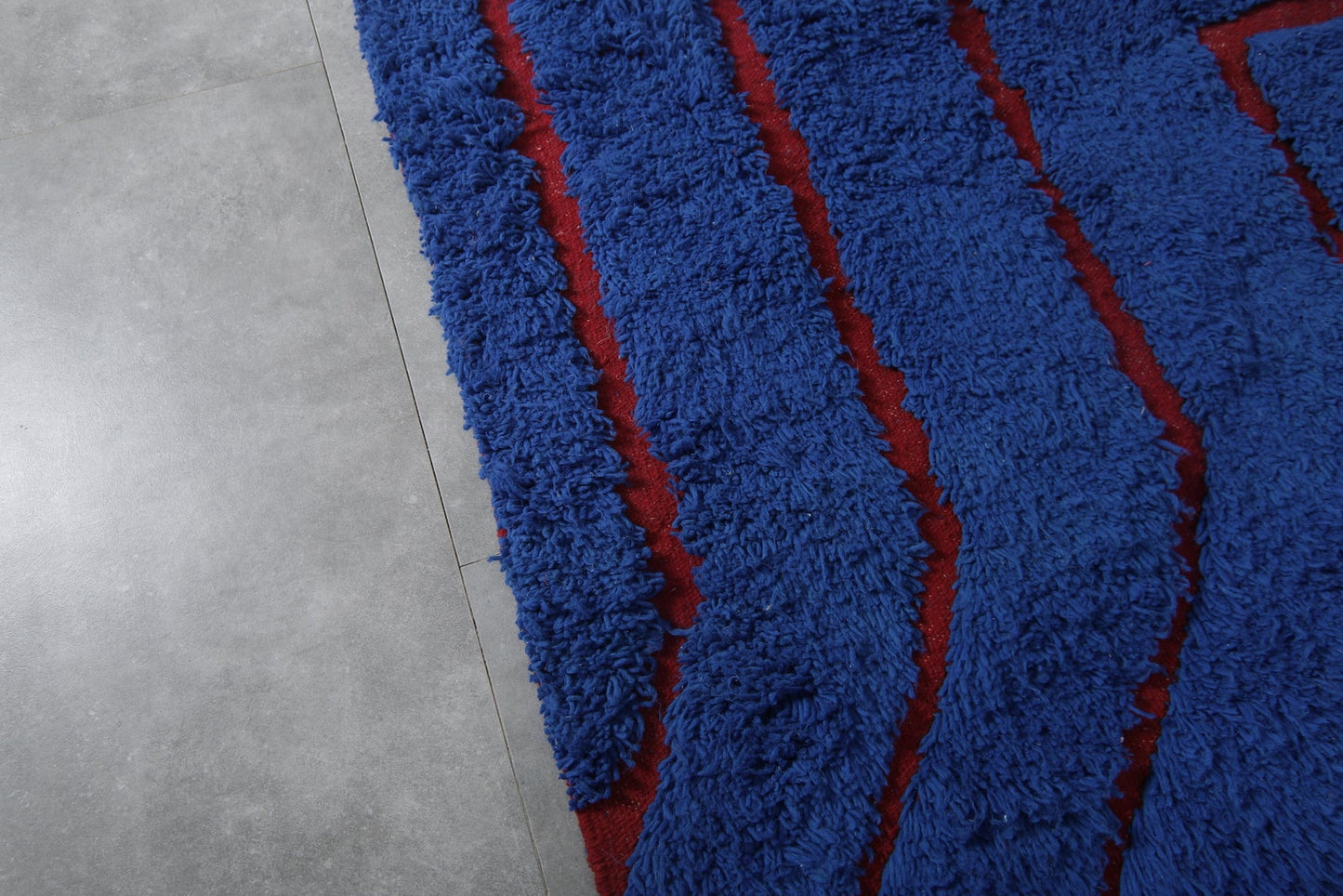 Luxury Handmade Vintage Rug – Traditional Tribal Design