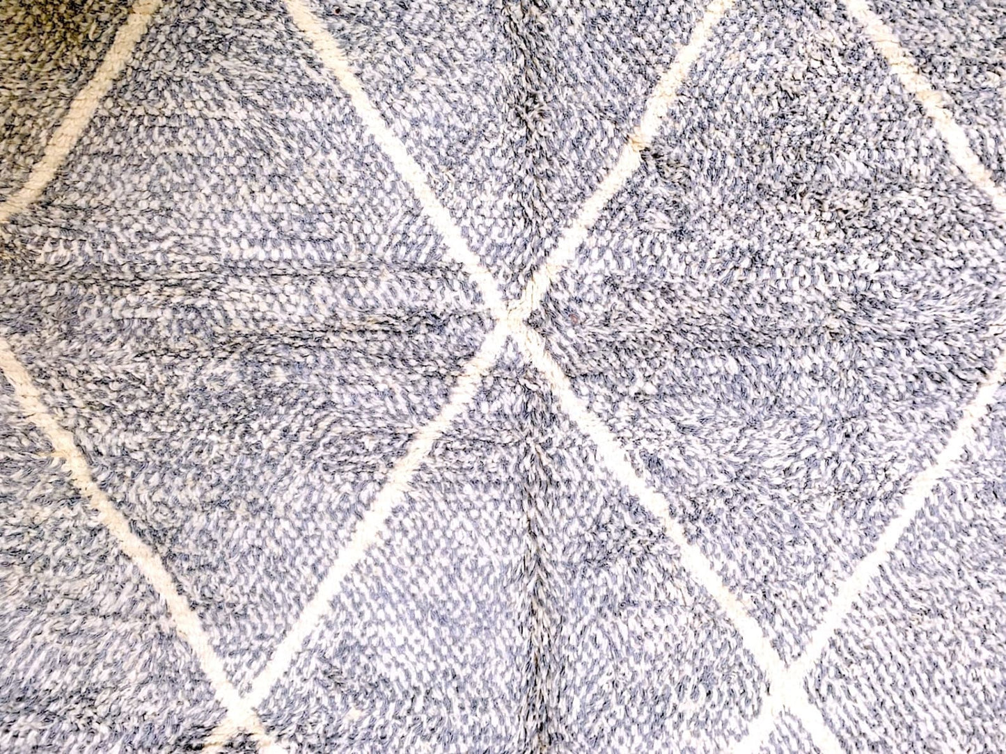 Handmade Wool Area Rug – Artisan Woven Natural Decor