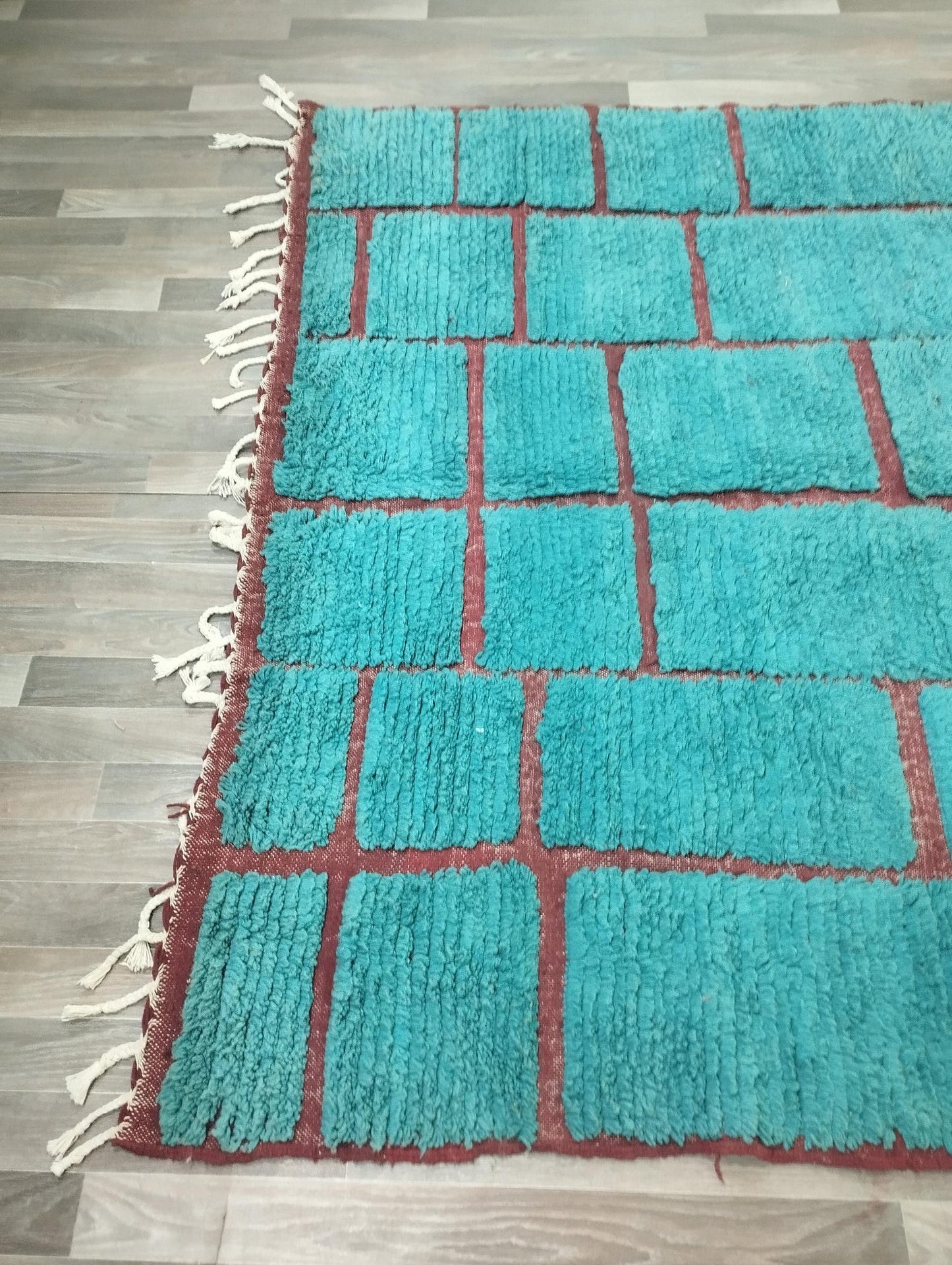 Cozy Handmade Textured Rug – Perfect for Layered Decor Looks