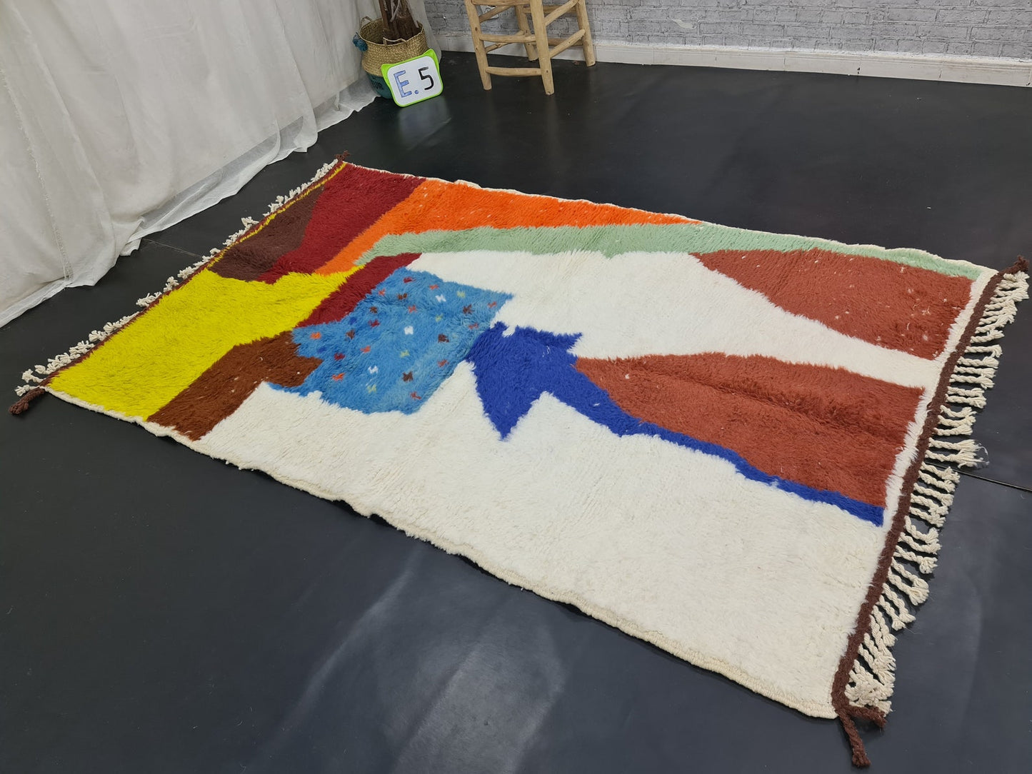 Rustic Handwoven Rug – Eco-Friendly & Timeless Charm