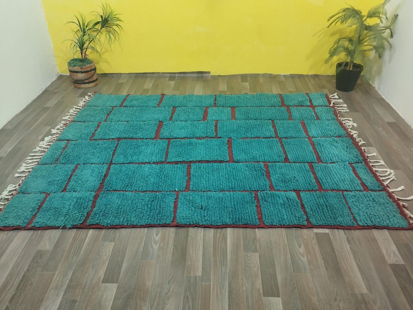 Cozy Handmade Textured Rug – Perfect for Layered Decor Looks