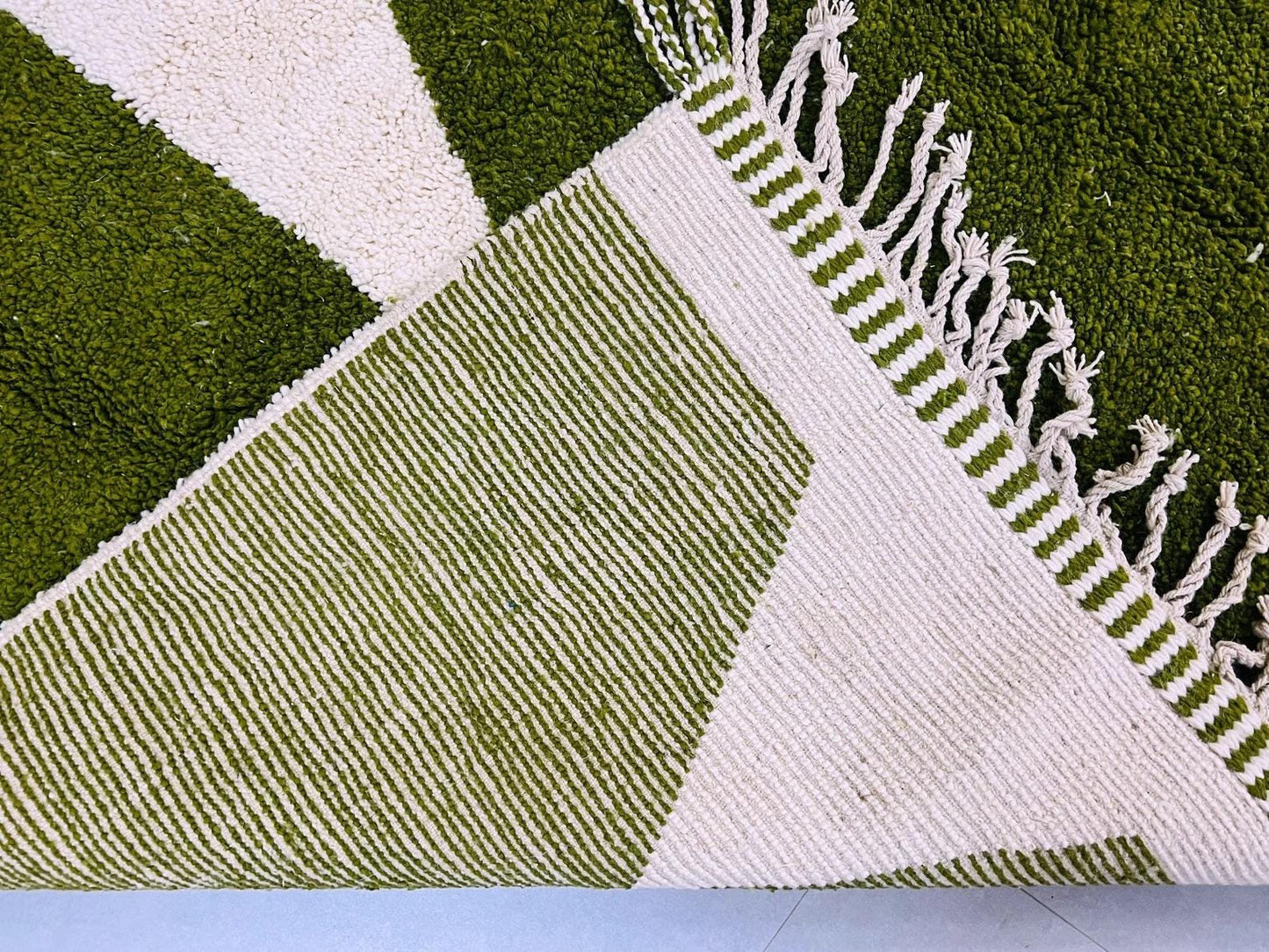 Handmade Wool Area Rug – Artisan Woven Natural Decor