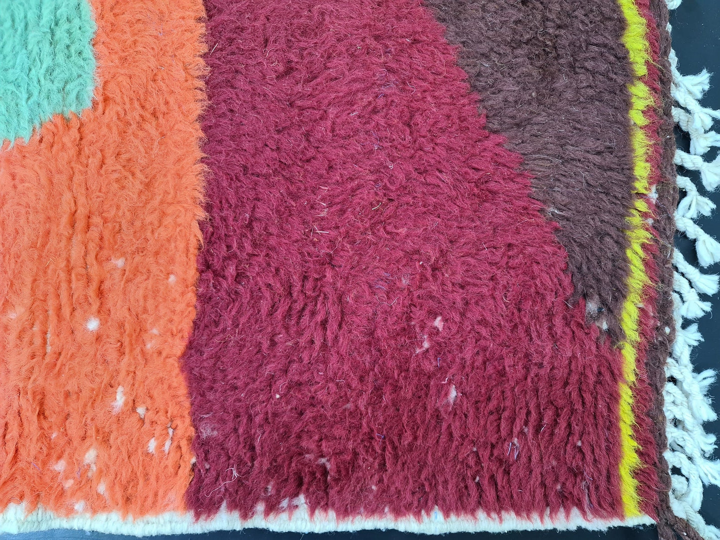 Rustic Handwoven Rug – Eco-Friendly & Timeless Charm