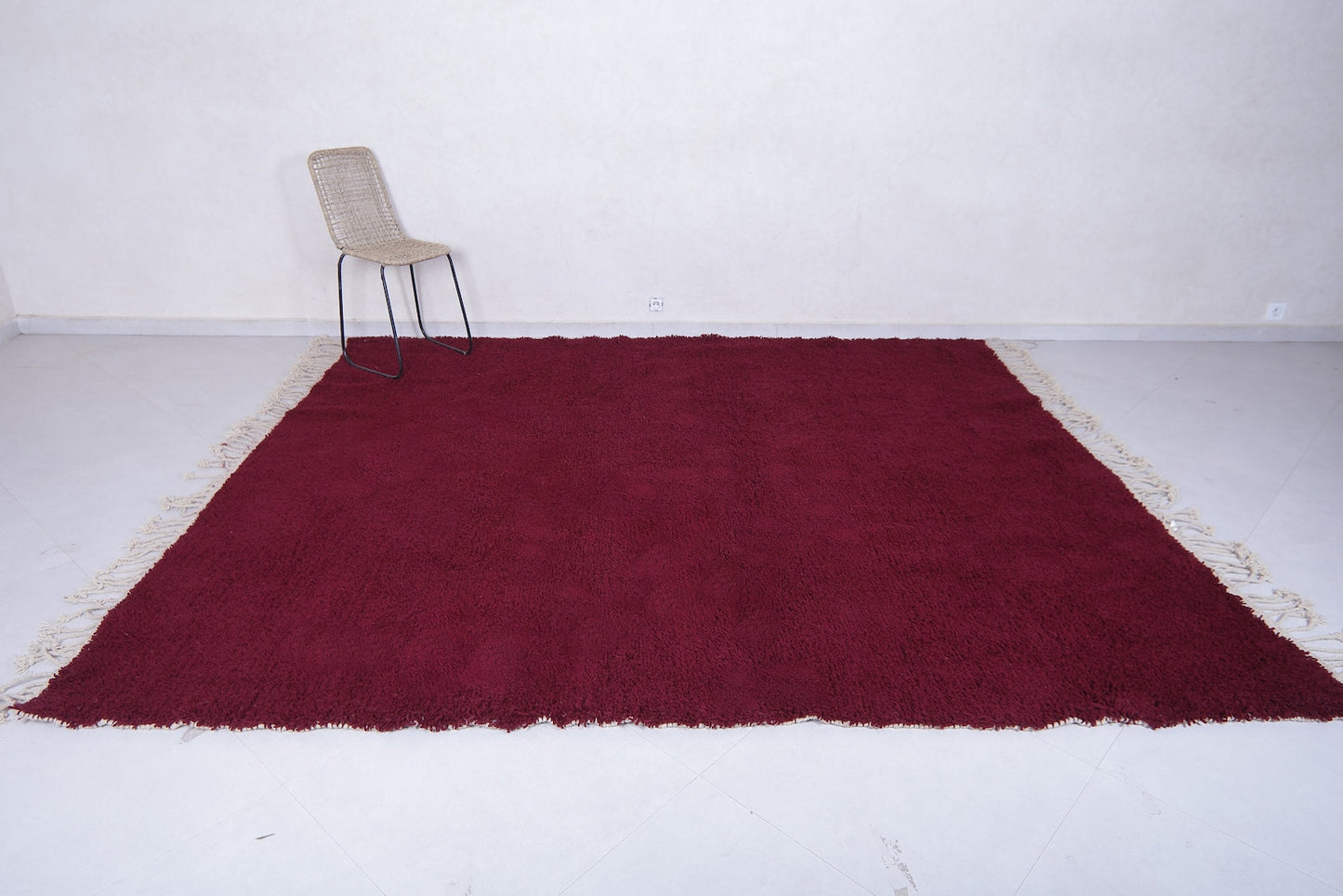 Eco-Friendly Handmade Wool Rug – Durable & Elegant