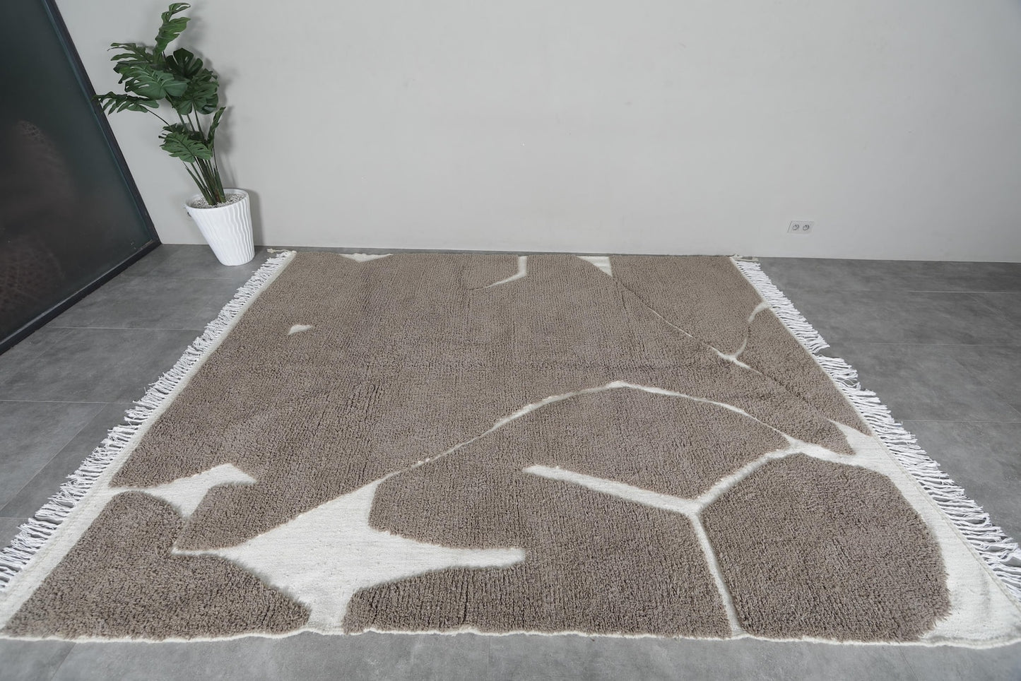 Boho Handwoven Rug – Eco-Friendly & Timeless Style