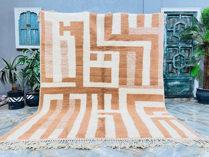 Traditional Hand-Knotted Wool Rug – Sustainable & Stylish