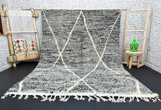 Statement Artisan Rug – Handmade & Naturally Dyed
