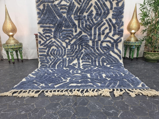 Modern Handmade Rug – Neutral Tones & Cozy Texture