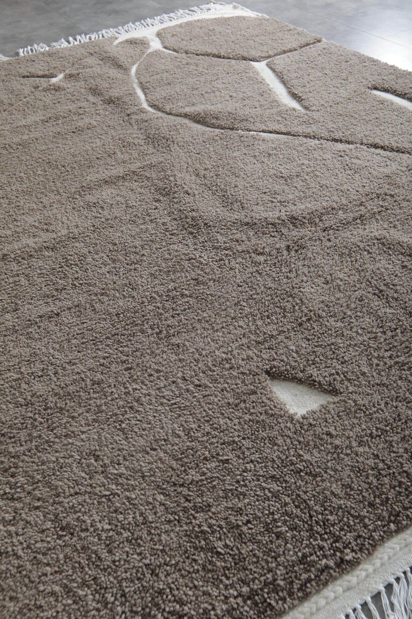Boho Handwoven Rug – Eco-Friendly & Timeless Style
