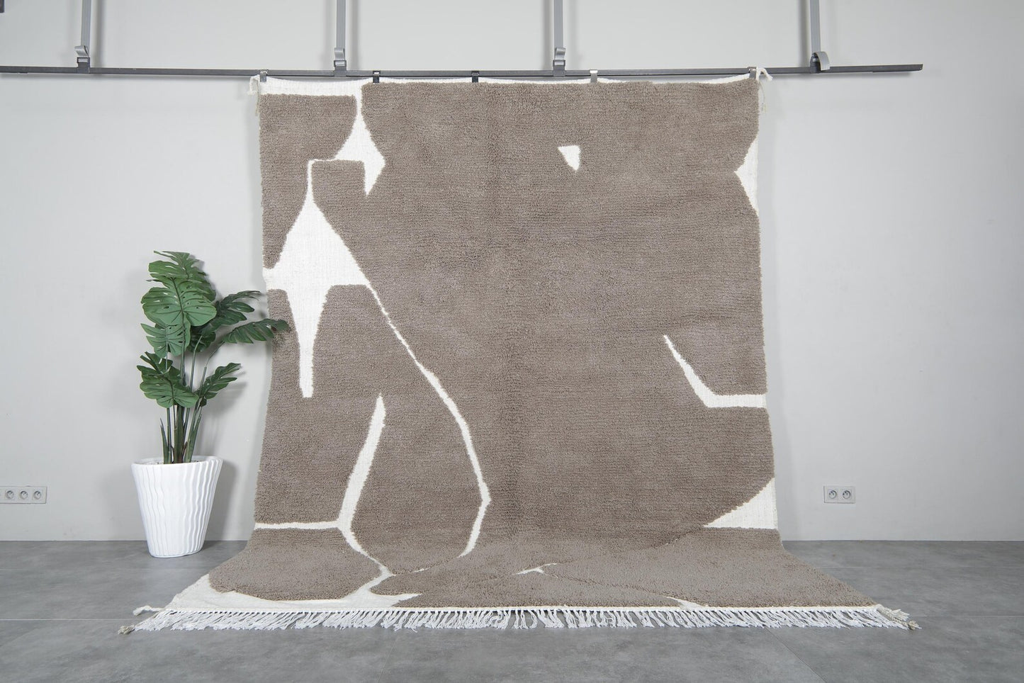 Boho Handwoven Rug – Eco-Friendly & Timeless Style