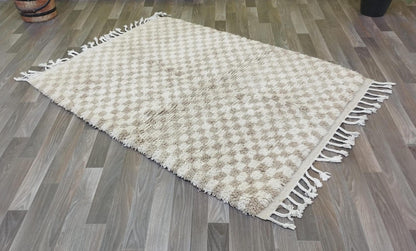 Handmade Abstract Pattern Rug – Modern Artisan Design