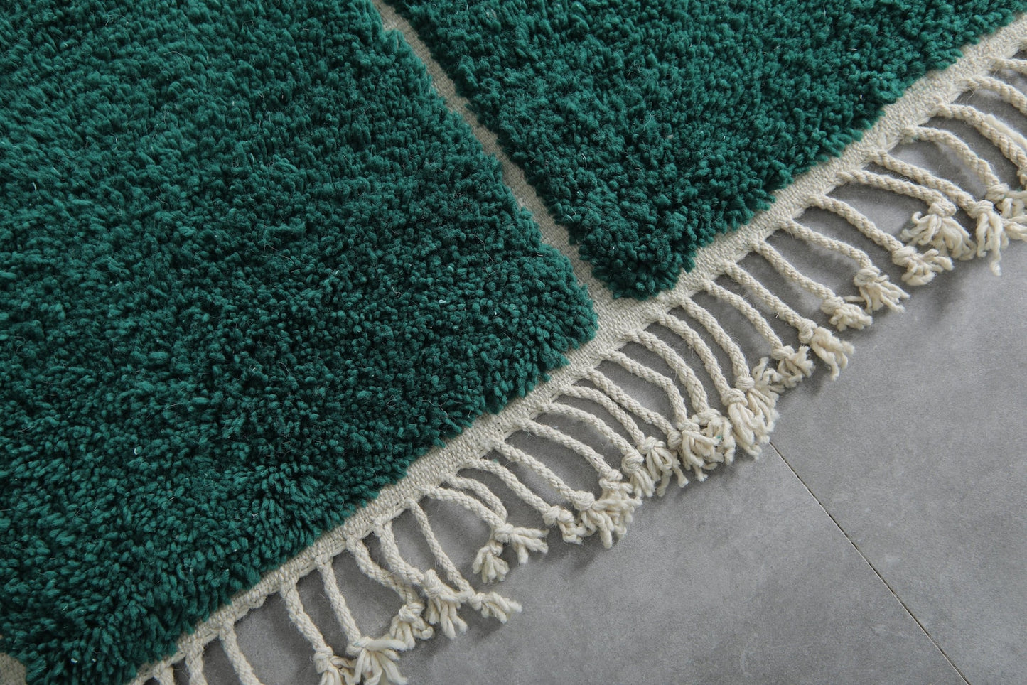 Boho Handwoven Rug – Eco-Friendly & Timeless Style
