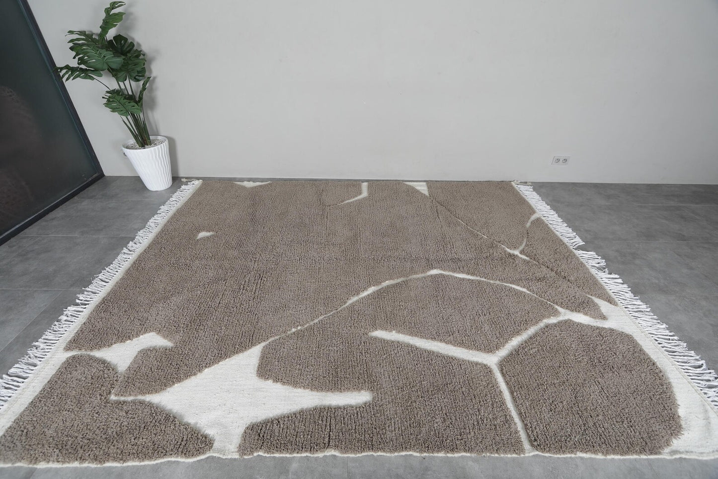 Boho Handwoven Rug – Eco-Friendly & Timeless Style